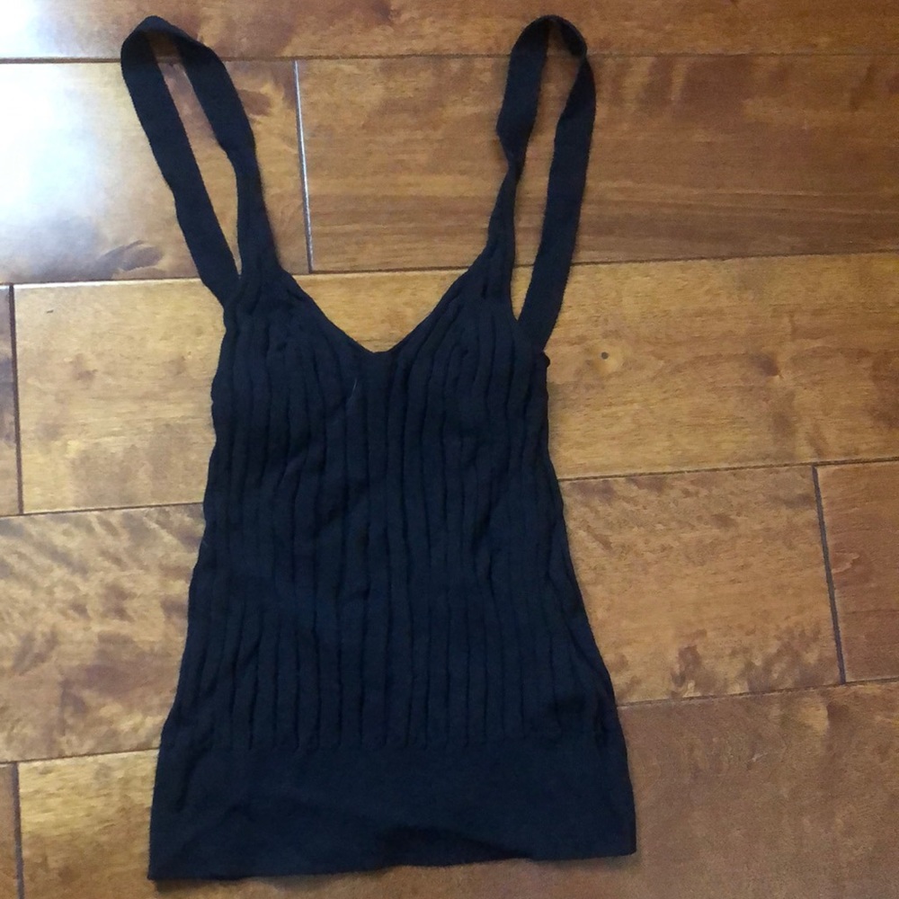 3/$15 urban outfitters tank